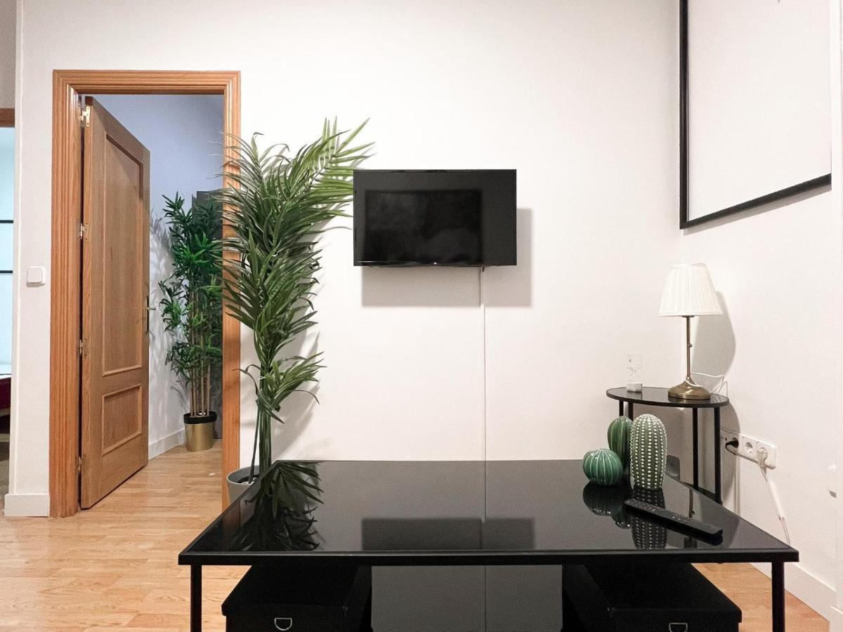 La Ronda De Segovia Apartment Мадрид Екстериор снимка