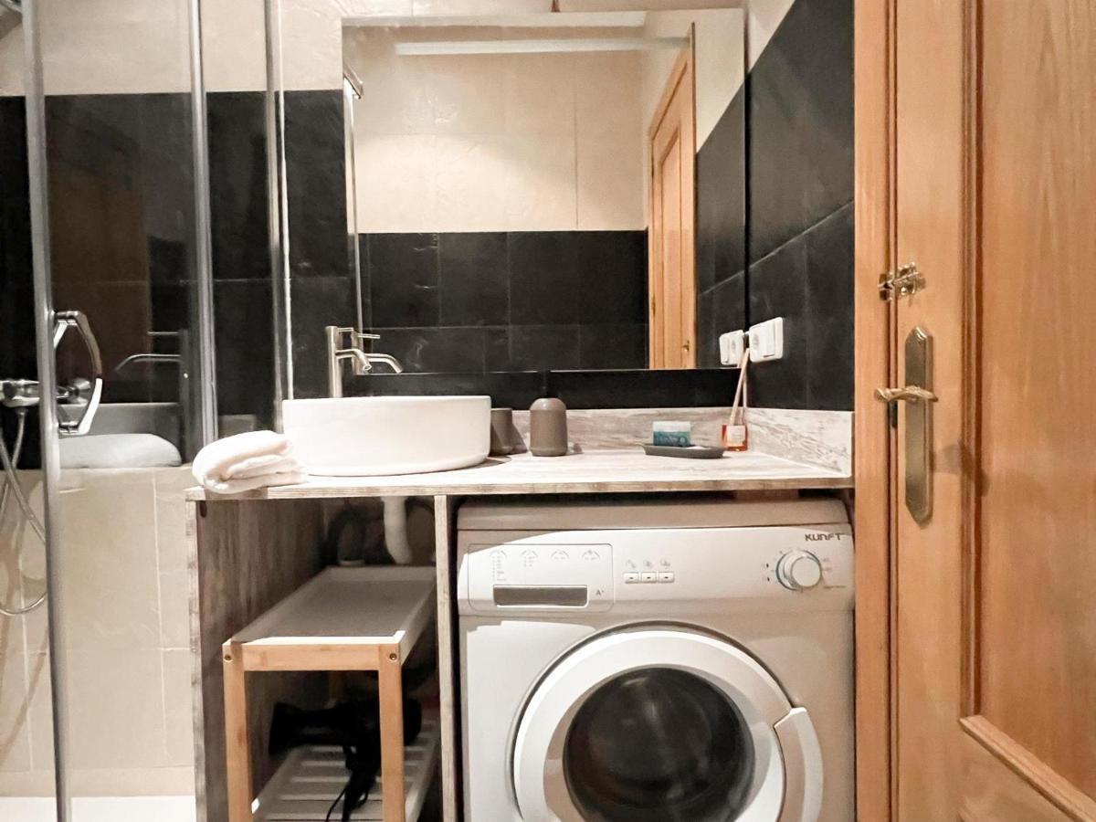 La Ronda De Segovia Apartment Мадрид Екстериор снимка